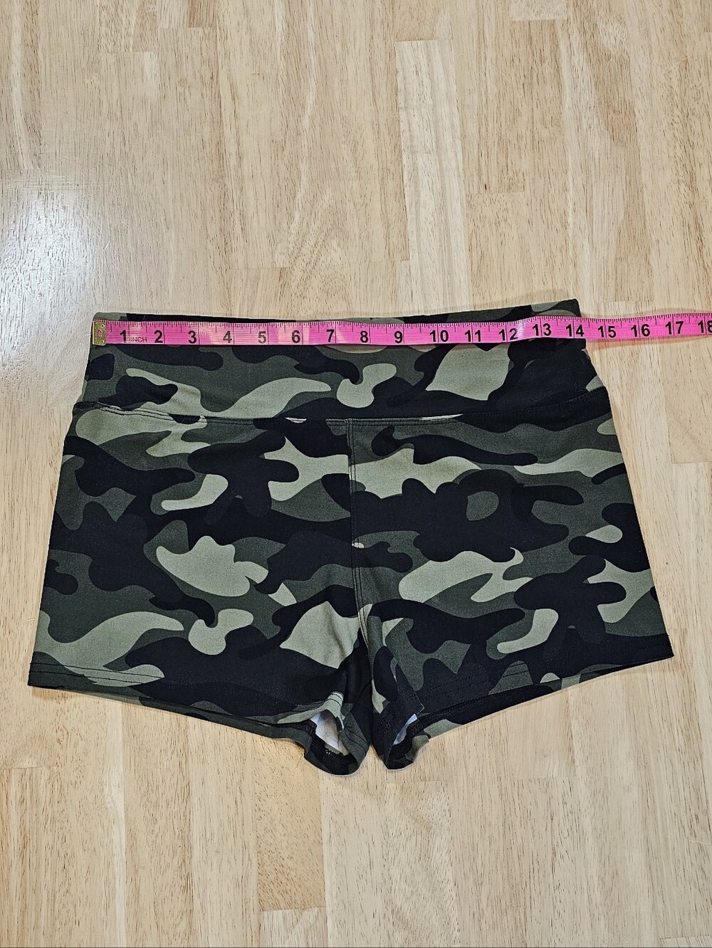 Camo Print Stretch Shorts - Picture 3 of 7
